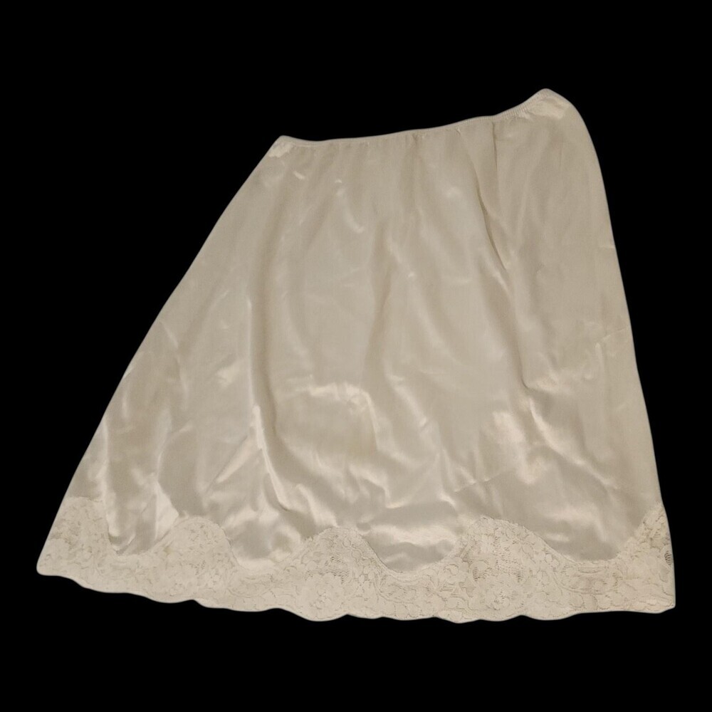 Vintage Slip Womens 1X White Nylon Satin Lace Hem Plus Size USA Adonna